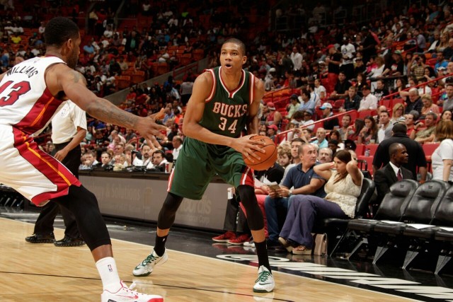 文班7+12亚历山大27分 法国力克加拿大进四强