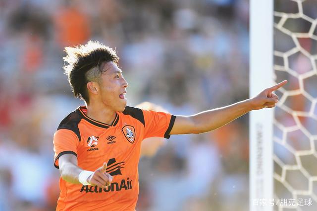 欧洲金靴实时榜单：莱万领跑 萨拉赫位列次席